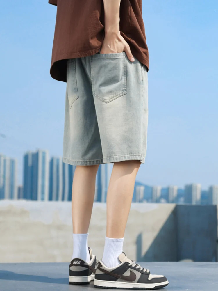 Retro fashion denim shorts mens streetwear loose straight leg casual with elastic waist brushed men 250313