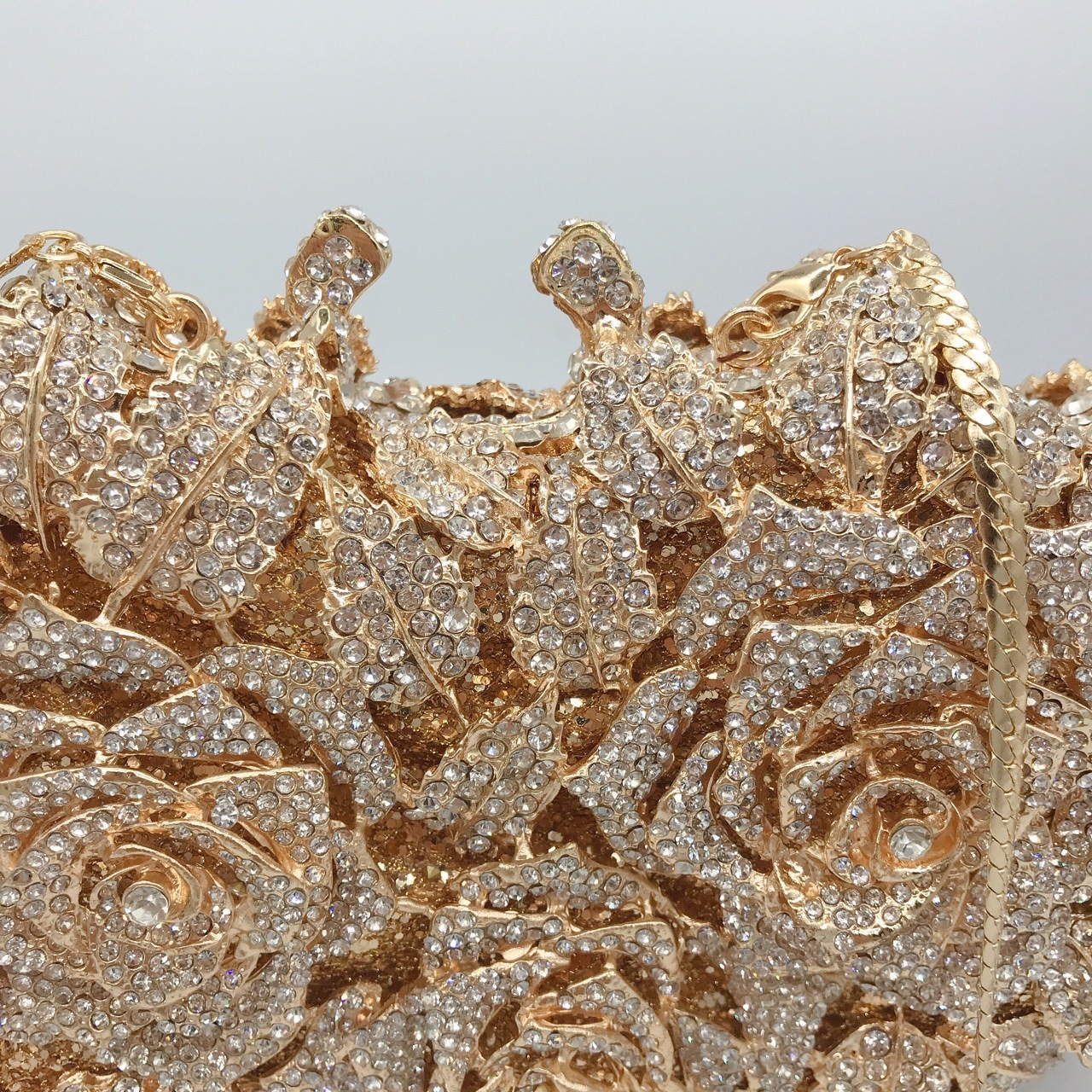 Sky Rose Metal Hard Box Women's Annual Evening Dress Bag Banquet Meeting Diamond Handbag Evening Clutch