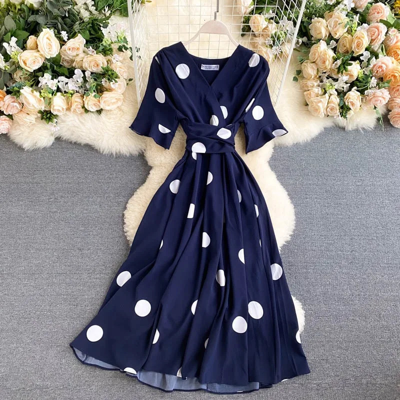 YuooMuoo Women Dress Korean Fashion Polka Dot Print Long Summer Vacation Style Sash Bandage Big Swing Beach 250313