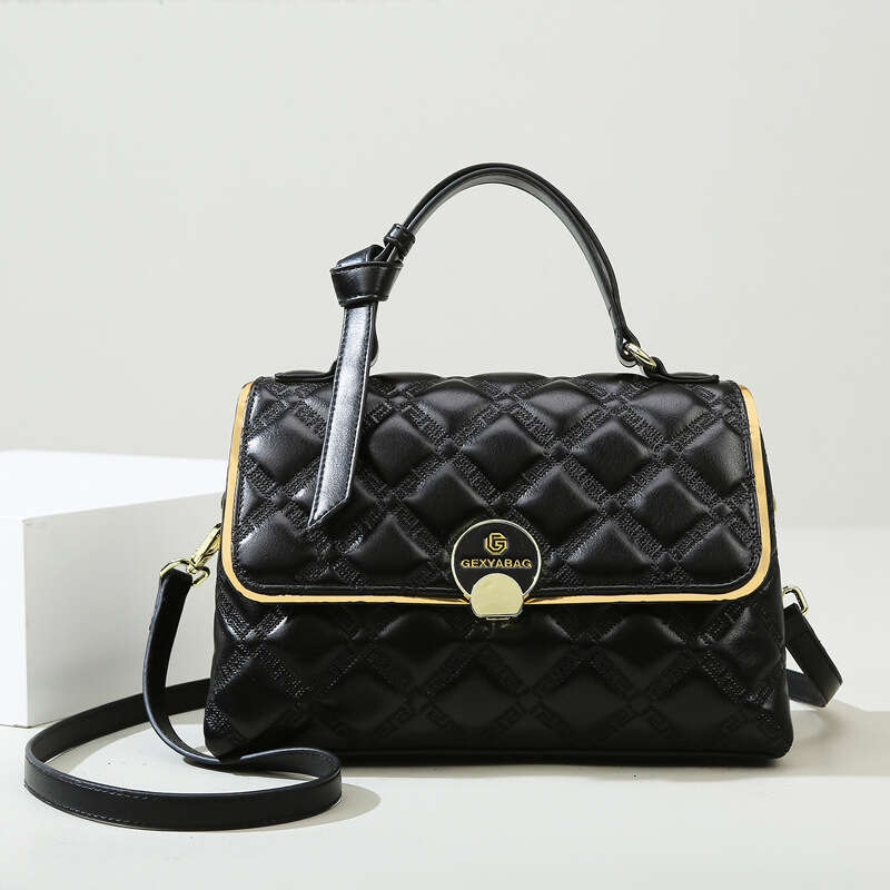 Women's Bags handbag Women's large capacity diamond grid handbag, high-end sensory communication, diligent bag, fashionable fragrant style