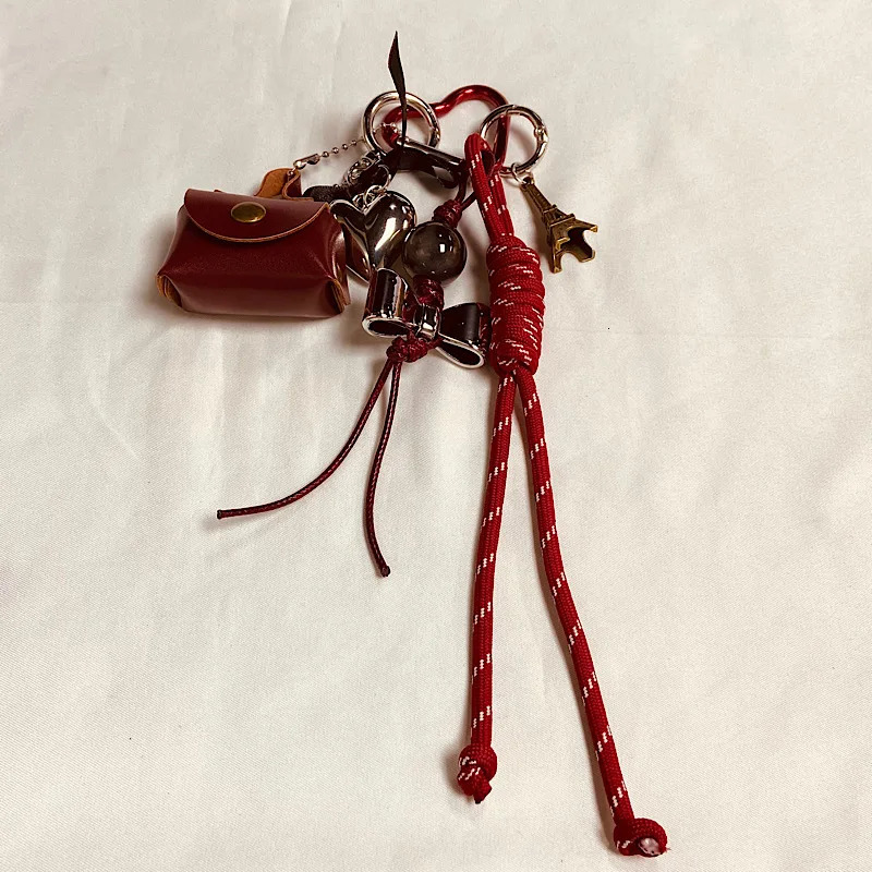 Fashion bag decoration phone case pendant Instagram creative sweet and cool style camera keychain decoration hanging chain 250311