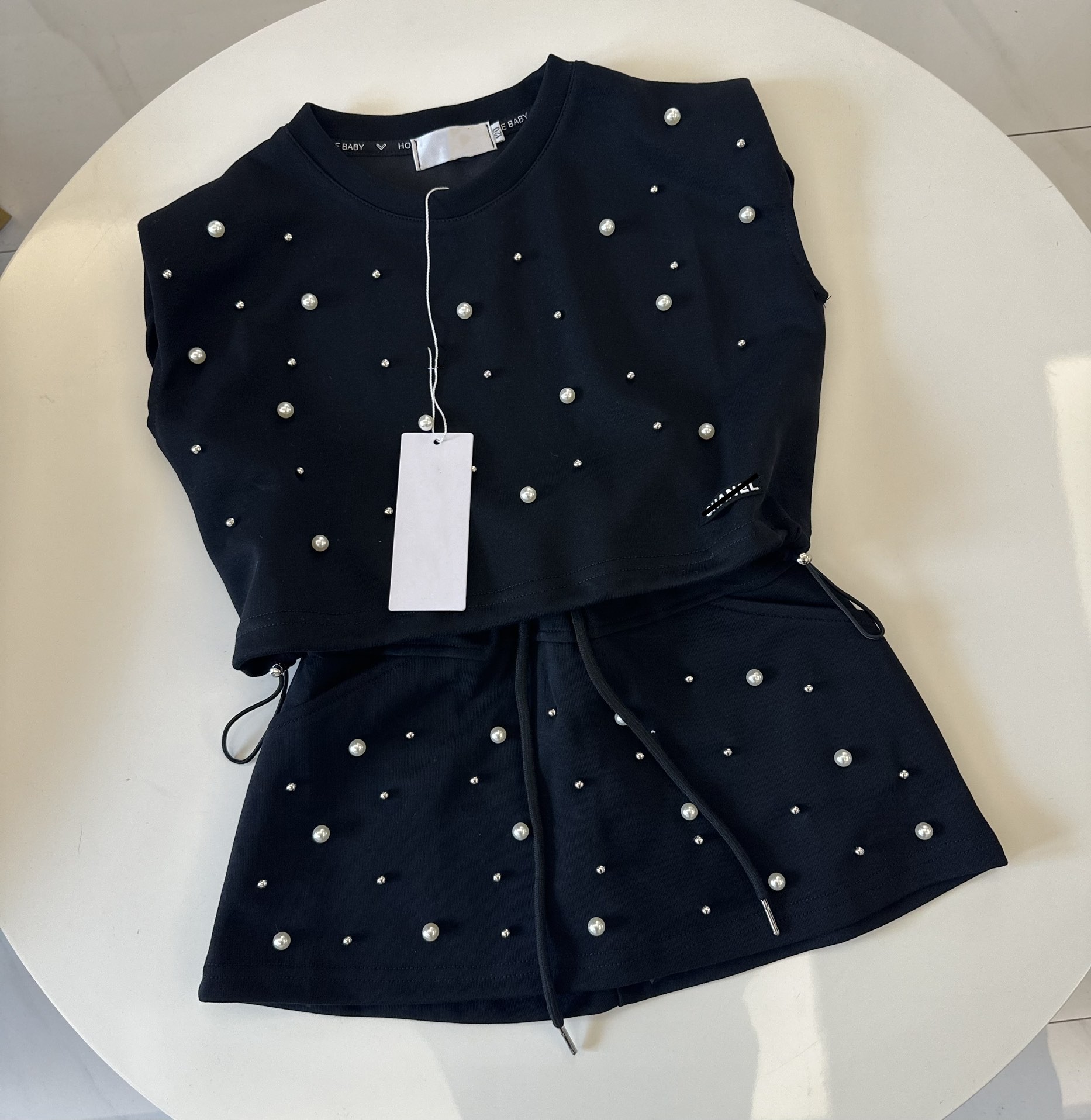 Daughter T Shirts Skirt Set Stylish Summer Outfit for Girls Ages 3-15 Lightweight Cotton Top with Pearl Detail Casual Skirt Included y2506072DEA