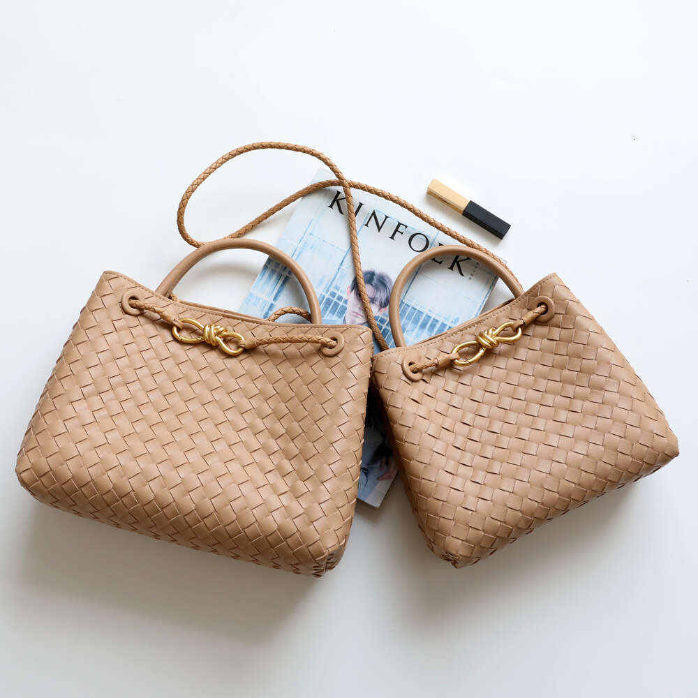 Small And Fashionable Design, New Metal Knot Leather Woven Tote Bag, One Shoulder Portable Large Capacity Women's Bag