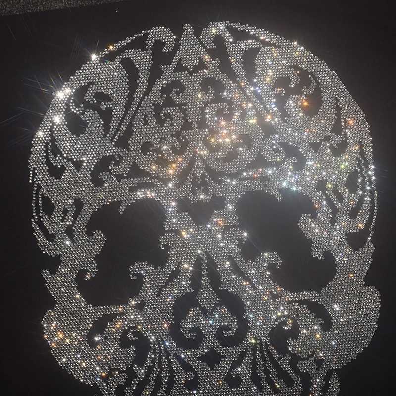 Shiny rhinestone creative skull mens summer short-slved T-shirt casual fashion loose cotton high quty T-shirt X250313