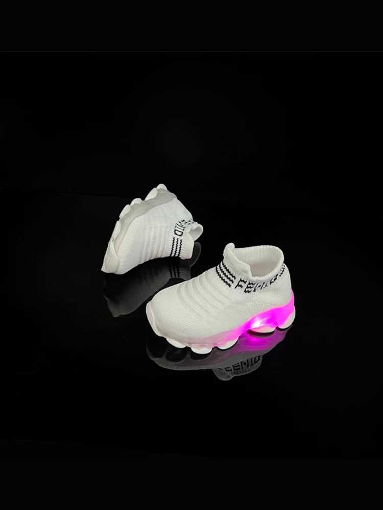 Boys and girls weave sports socks and shoes with LED lights new summer breathable and elastic childrens shoes M250313