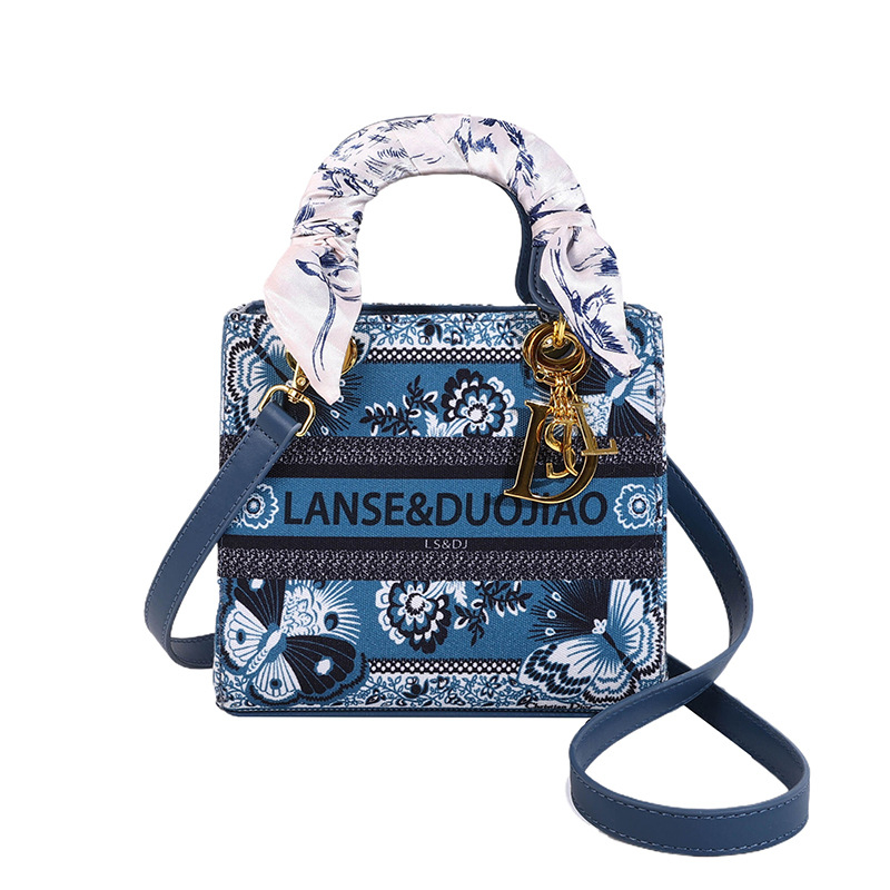 free shipping designer Shoulder Bags for woman Casual Fashion letter vintage embroidery solid bag