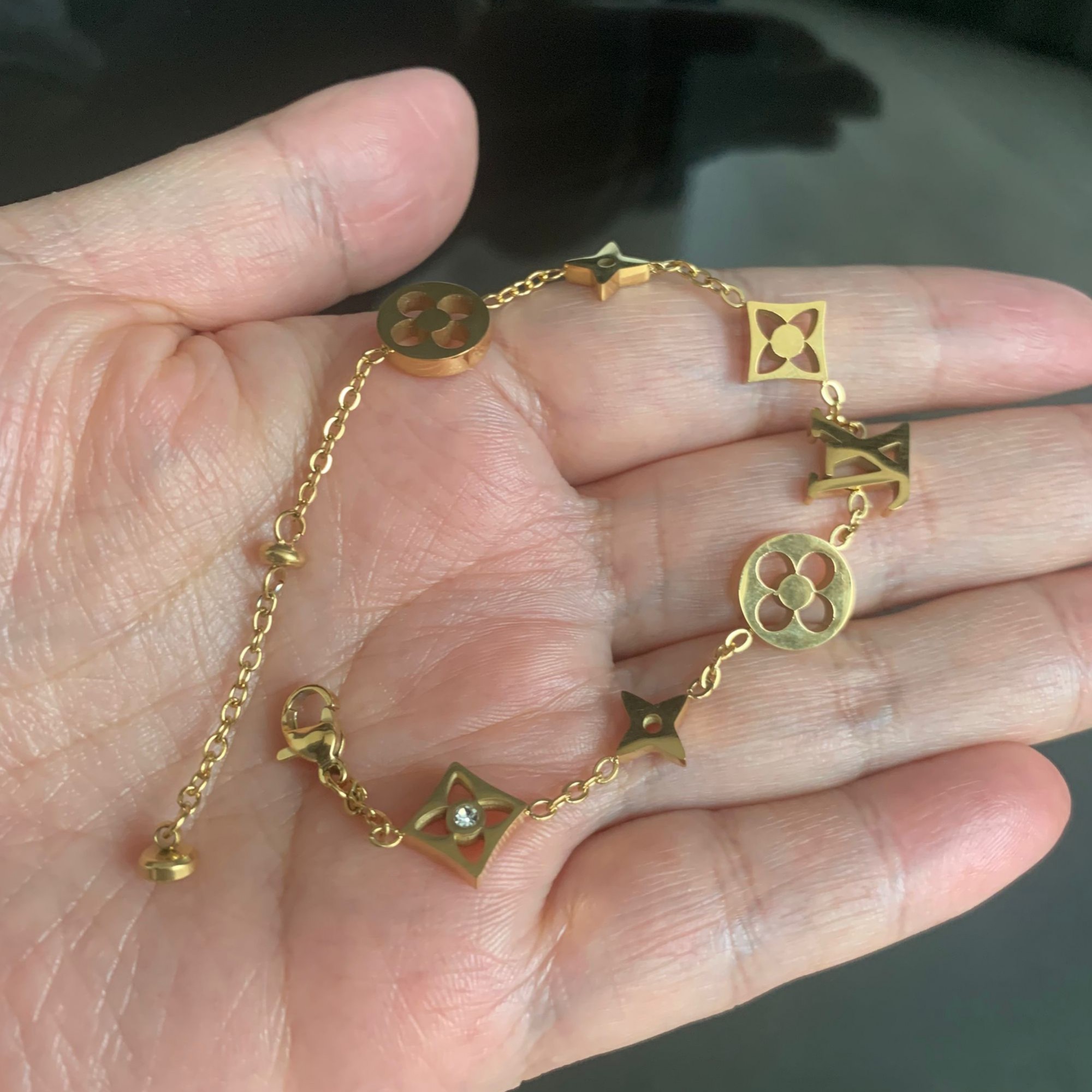 No tarnish 316L Stainless steel Luxury designer Girl women flower bracelets elegant 18K Gold silver Bangles branded bracelet Fashion Jewelry Lady Party 16cm-19cm