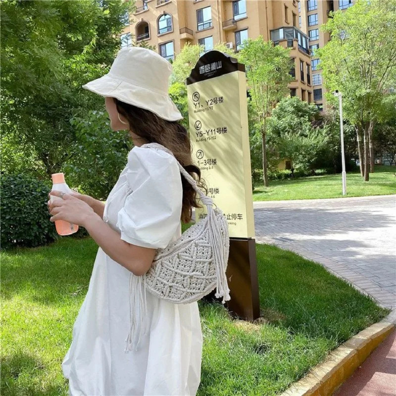 Summer Bohemia Hand Woven Beach Bag With Tassels Cotton Crochet Hollow Out Travel Tote Bag Ethnic Style Handbags Underarm Bag R250312