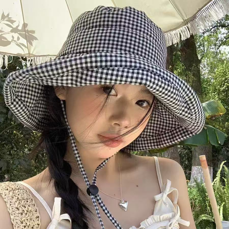 baseball cap Grid Fisherman's Female Korean Edition Summer Travel UV Protection Outdoor Big brimmed Sunshade Face Covering Beach Hat