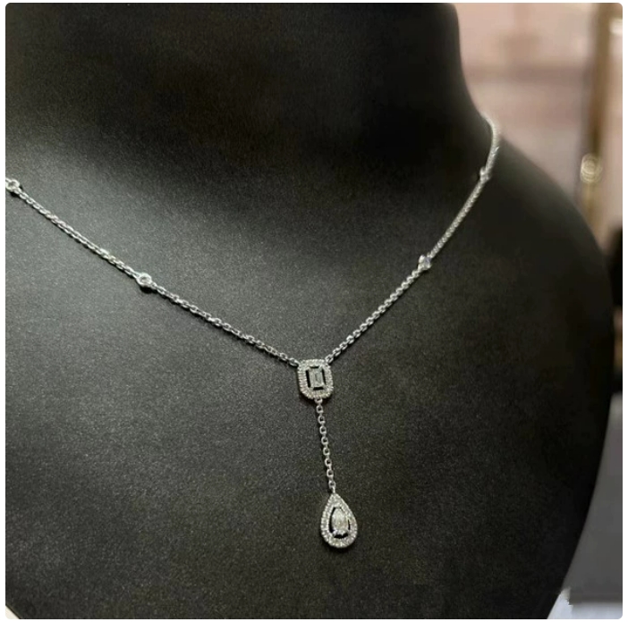High version necklace er diamondencrusted love Drops rock sugar necklace women plated 18K beautiful girl all match personality collarbone chain Z25091