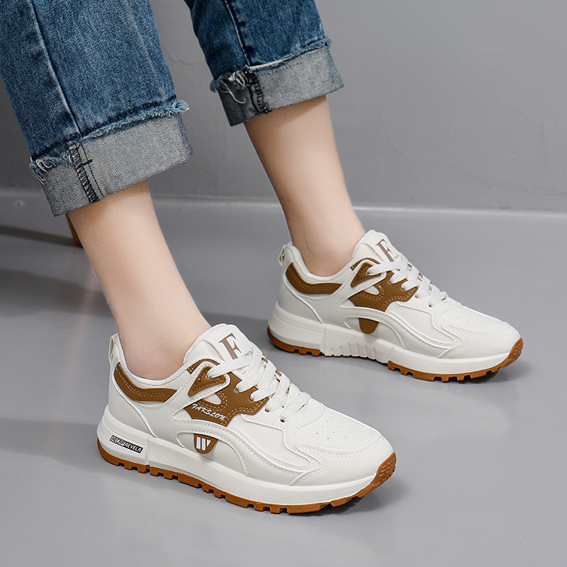 2025 Spring summer New Women s White Shoes Fashion Designer Trend Simple Board Shoes Outdoor Leisure Sports Training Shoes Running Shoes Skateboarding