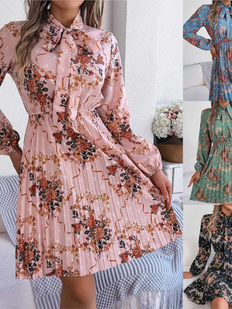 Urban Sexy Dresses Autumn Winter Womens New Elegant Flower Lacing Fashion Print Sexy Waist Closing Long Slve Pleated Skirt Womens Wear Y240312DQ5N