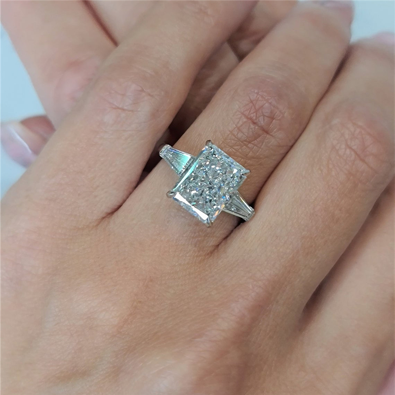 Jewelry 3.0 Carat IGI Certificate Radiant Cut Lab Diamond Engagement Ring 14K 18K Real Gold Ring Vintage Baguette Three Stones Wedding Gold Ring