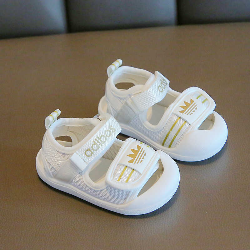 Sandals Baby soft soled breathable walking shoes 0-3 years old 2 babys toe cap anti kick sandals for boys and girls summerY2503151LK6