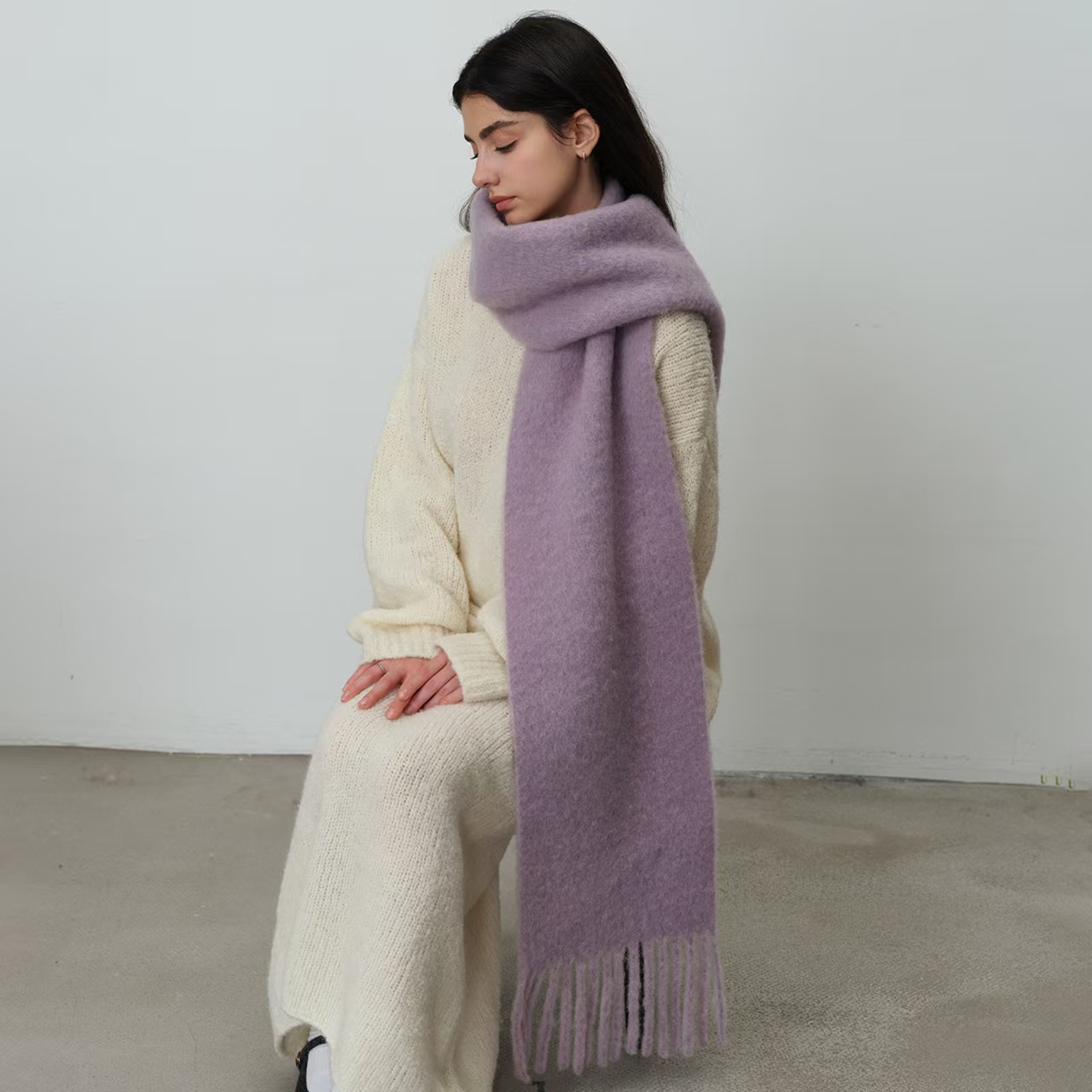 K128 Homemade 80 wool blended high-grade relaxing atmosphere solid color tassel scarf for women autumn and winter wool neck scarf manufacturer