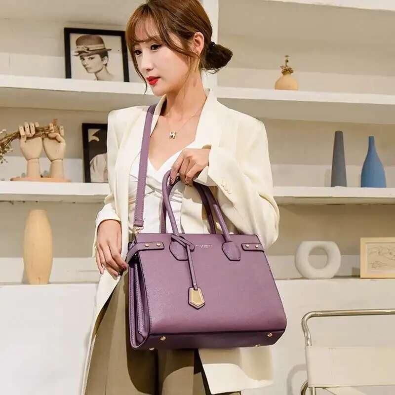 Ladies Genuine Leather Bags 2025 - Women's Top-Handle Crossbody hot Bag, Elegant Handbag for Daily Use