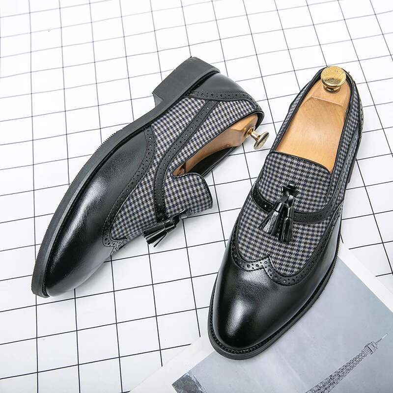 2024 New Tassel Business Loafers For Toe Slip-On Brown Driving Men Dress Shoes Fashion Wedding Moccasins Free Shipping