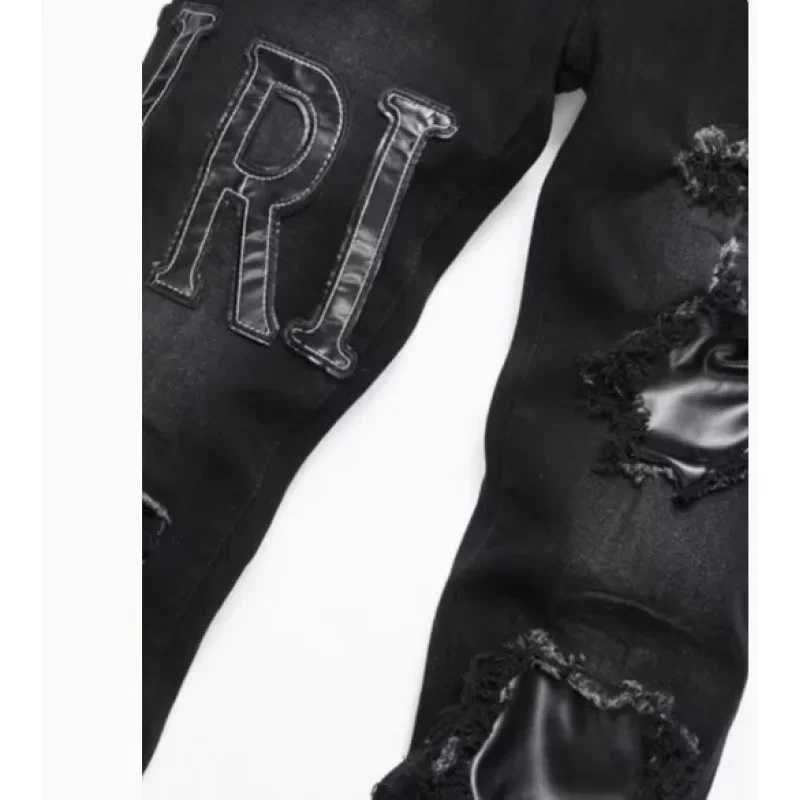 2025 Korean Style Embroidered Jeans Mens High Waist Slim Fit Stretchy Denim Trousers Trendy Achieves Slimming EffectT250314