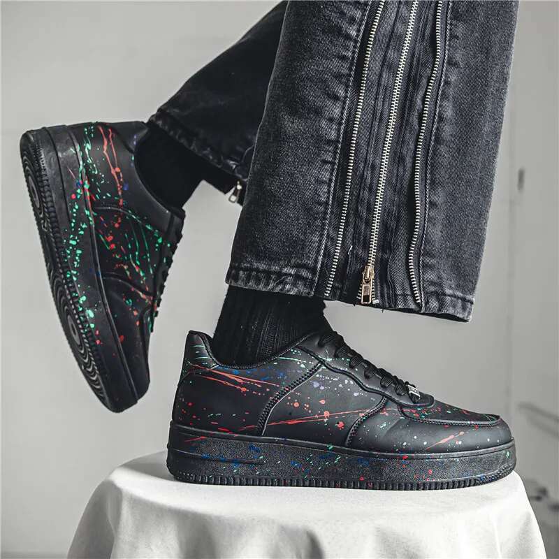 2025 New Sports Shoe Designer Trendy Fashion Leather Skateboarding Round Head Fashion Men's Casual Soft and Comfortable Anti slip Shoes Splashing