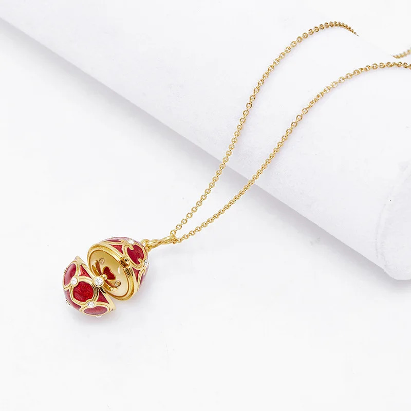 Jewelry Enamel Easter Openable Egg Pendant Necklace Love Snow Sweater Chain Pendant250312
