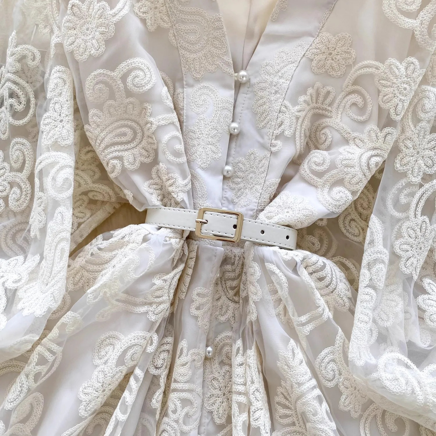 French Sweet V Neck Lantern Sleeve Mini Dress Summer Women Embroidery Flower Mesh Patchwork Belt Casual Beach A-Line Party Robes 250313