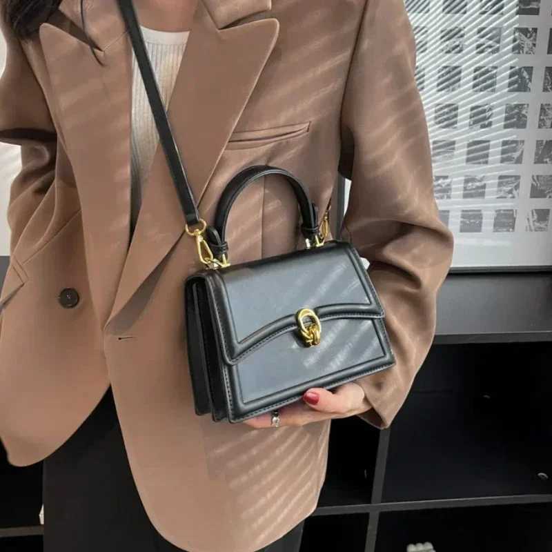 New Small PU Leather Cross Body Womens Bag 2025 Simple Handbag Shoulder Bag Womens Luxury Brand Designer Handbag and Wallet Y250314