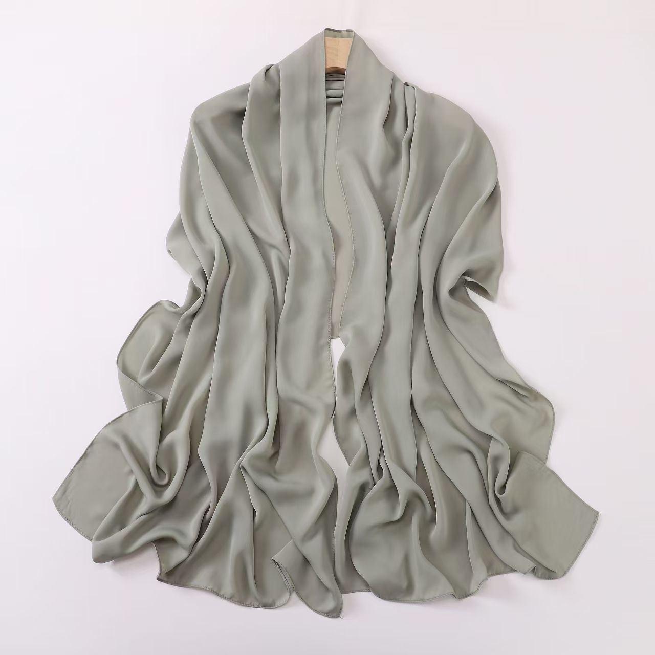 T286 solid color scarf long silk broken card silk long scarf Hui ethnic scarf Malay Indonesia Middle East headscarf is not easy to wrinkle