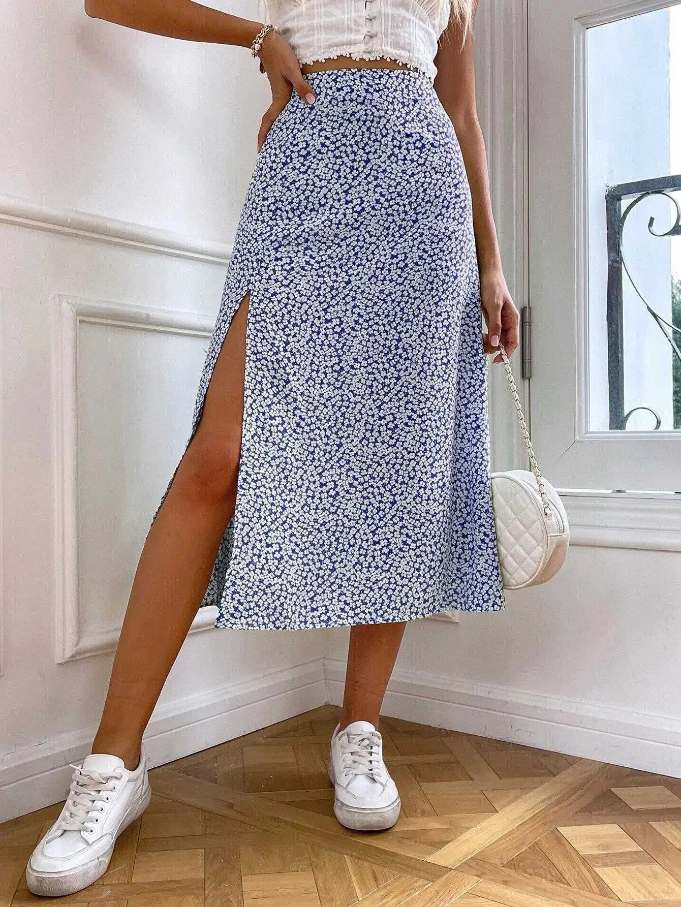 Skirts New European and American Flower Half Skiing Cross border Trade Split in Autumn 2025 A Line Package Hip Middle Waist Length D Y250314NOFR