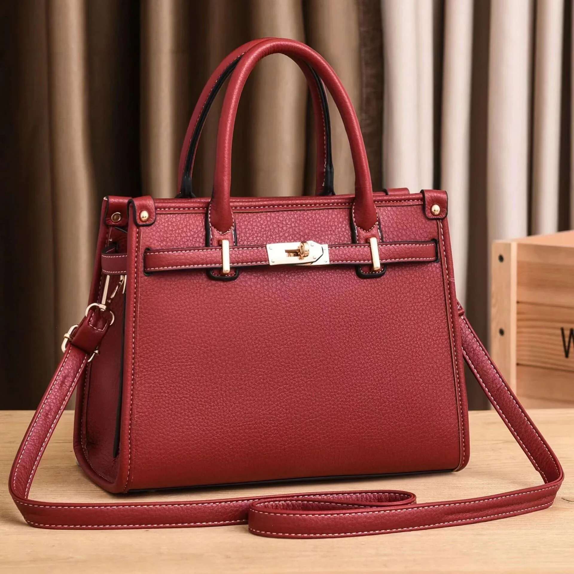 2025 New Solid Color Lychee Pattern Shaped Large Capacity Single Shoulder Diagonal Cross Western Style Versatile Women's Bag