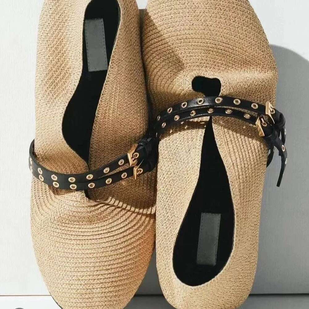 2024 Ladies Casual Comfort Ripped Lazy Shoes Female Womens Indoor Outdoor Beach Flat Slip On Summer Strap Loafers Straw