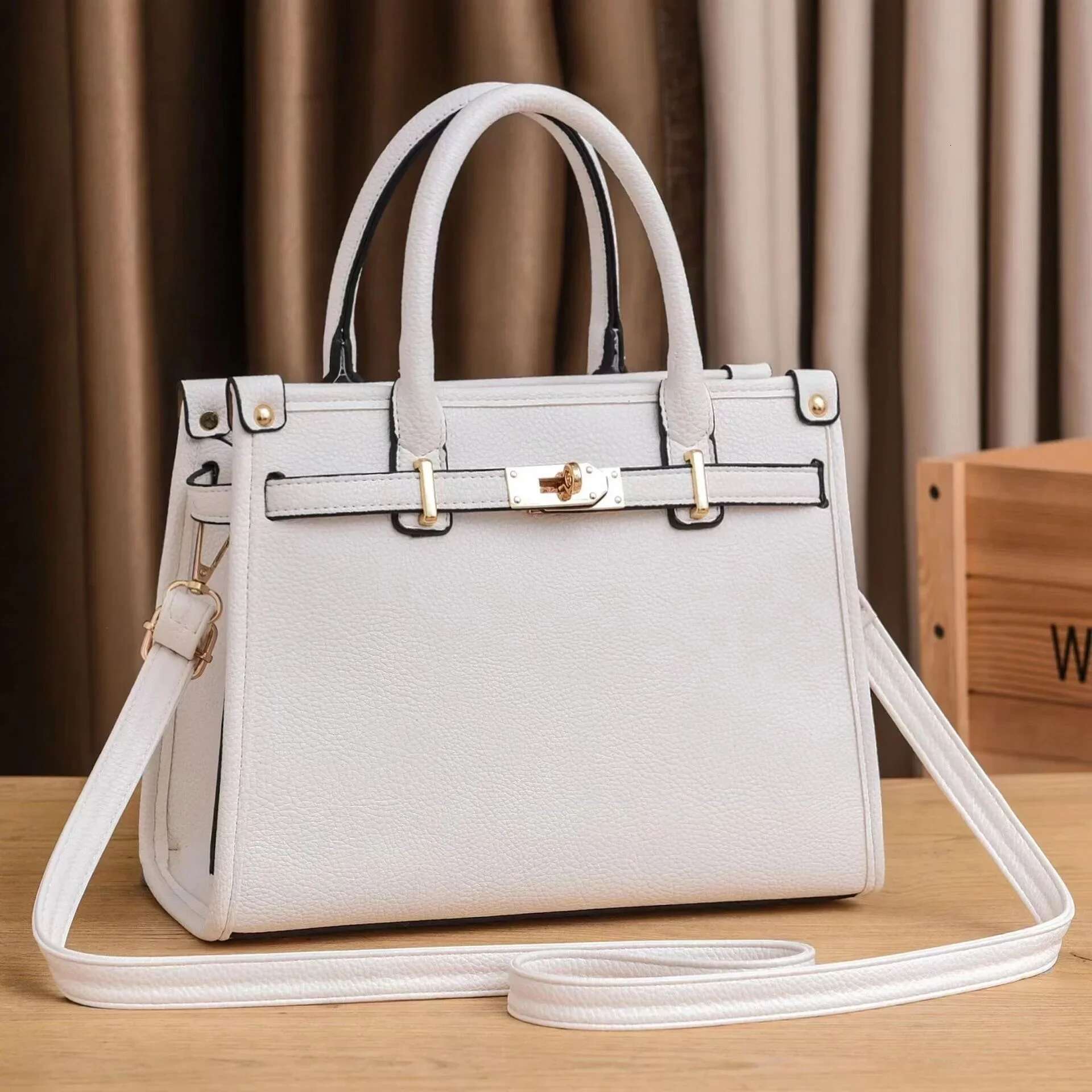 2025 New Solid Color Lychee Pattern Shaped Large Capacity Single Shoulder Diagonal Cross Western Style Versatile Women's Bag