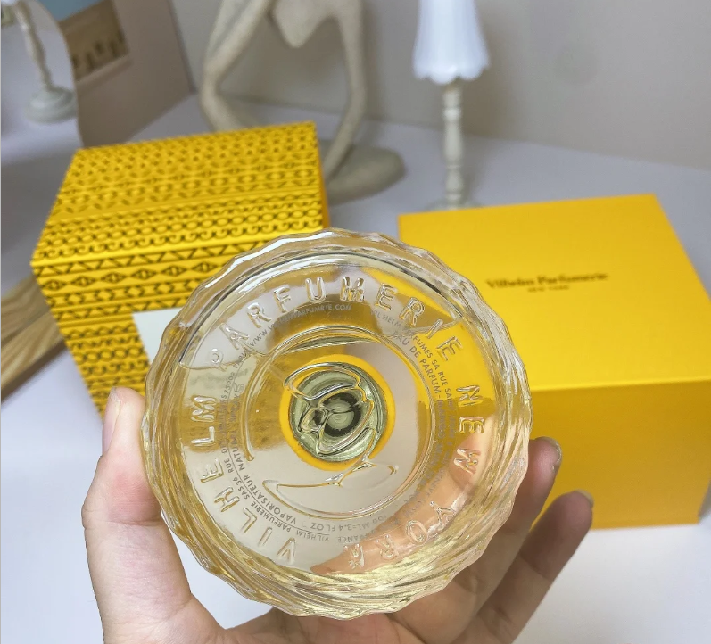 Light & Airy Mango Fragrance for All Genders Long-Living Scented Perfume, 100 ml