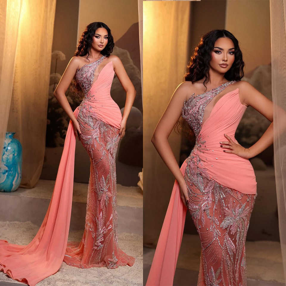 South African Mermaid Evening Dresses One Shoulder Appliques Sequined Plus Size Prom Gowns Dubai Black Girls Dress