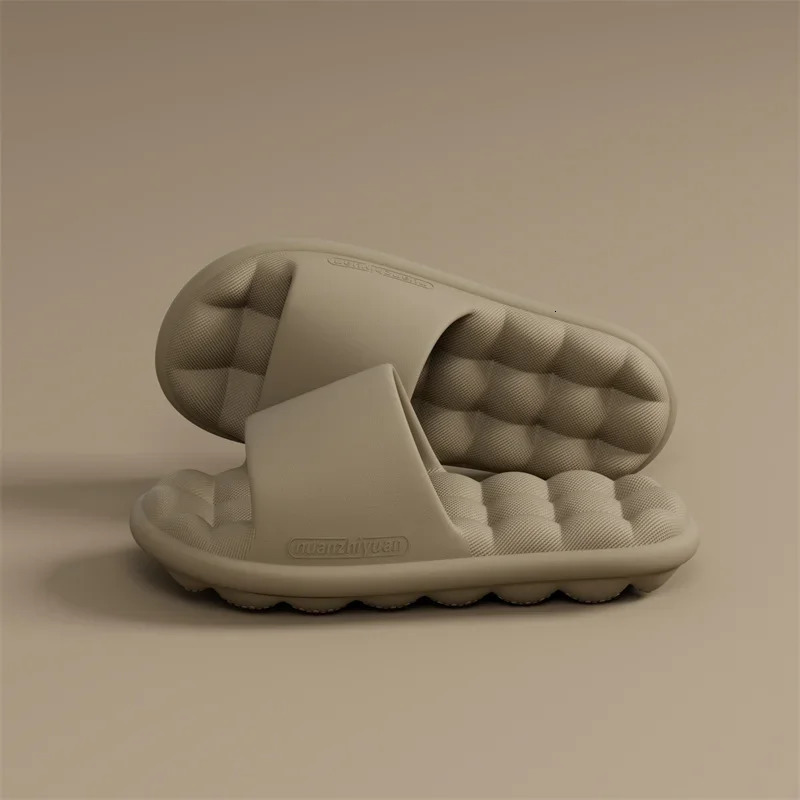 Men Anti-slip EVA Massage Summer Slippers Women Lightweight Bathroom Cozy Sandals Couple Unisex House Indoor Soft Home Shoes 250314