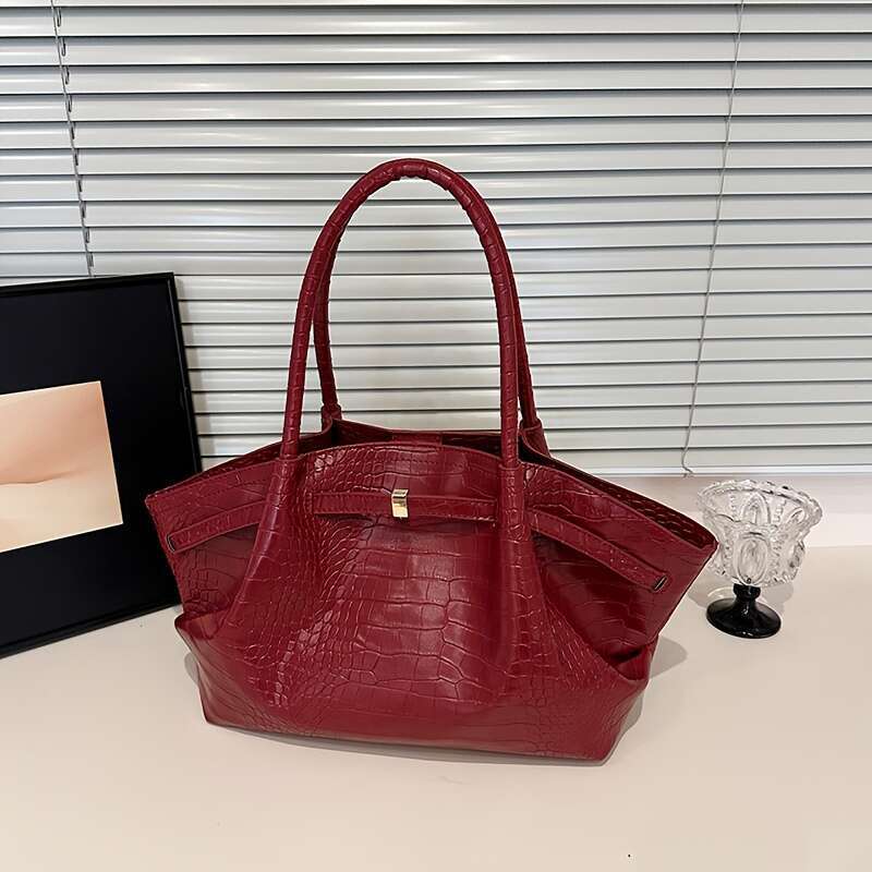 Large-Capacity Shoulder Bag Designed Like Black Crocodile, Featuring a Belt Design Magnetic Closure. It'S Stylish Adaptable, Perfect for Everyday