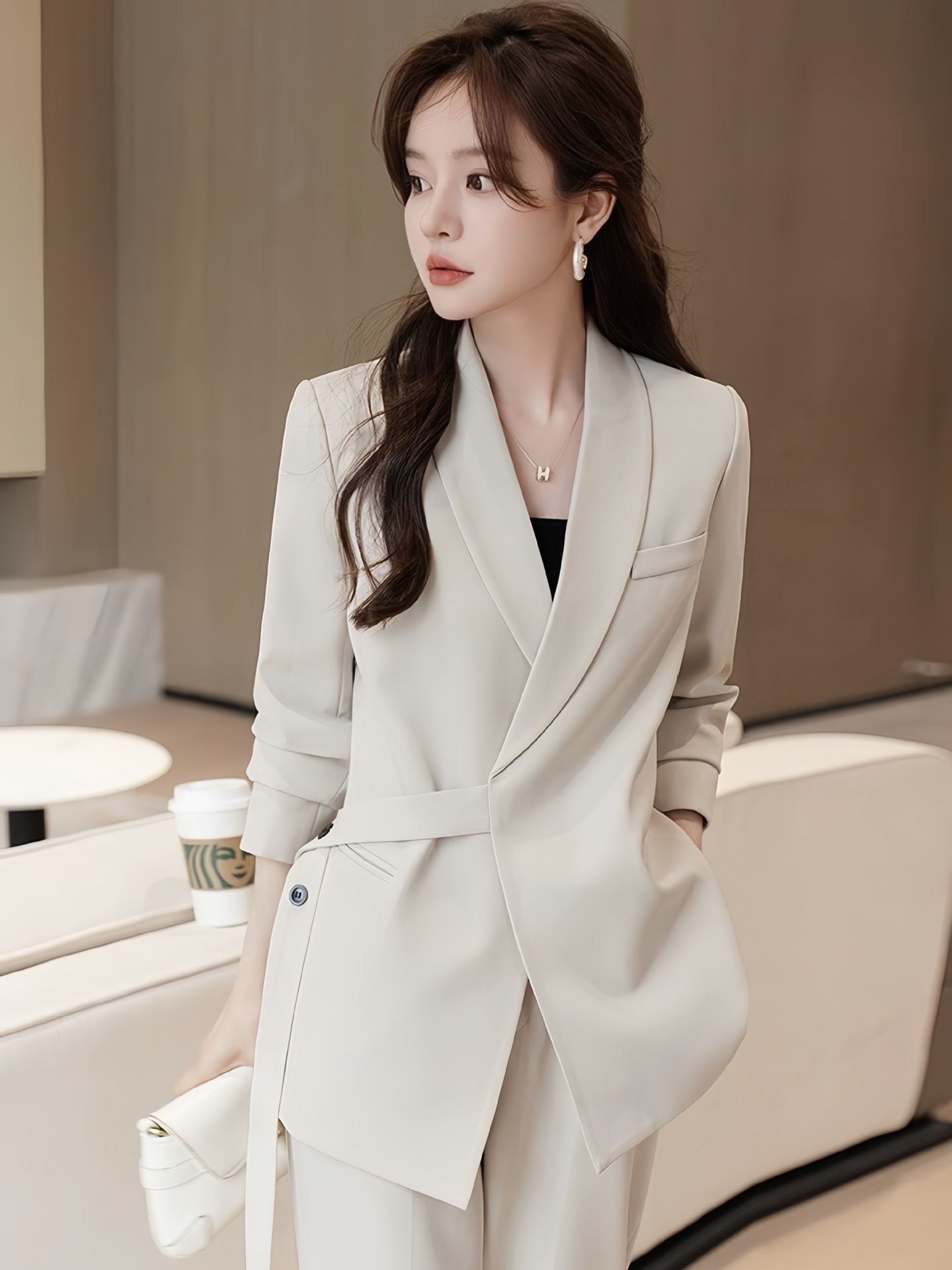 M312Chic Professional Women's Blazer for Spring & Autumn Season