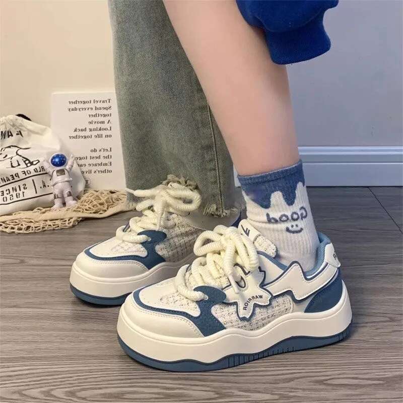 2025 New Women's Blue Thick soled Sports Shoes Designer Trendy Fashion Tennis Women's School Flat Shoes Retro Cute Sports Vulcanized Spring 