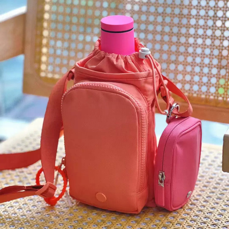 Waterbottle Bag 2L Multi-Function Mobile Phone Bag Men's And Women's Crossbody Shoulder Travel Kettle Bag