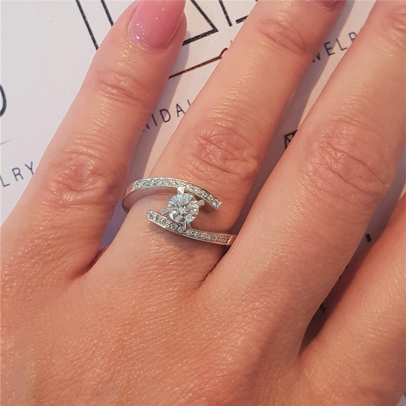 Jewelry 0.50CT Round Twist Bridal Criss Cross Lab Diamond Ring Unique Style Anniversary Engagement Womens Gold Ring