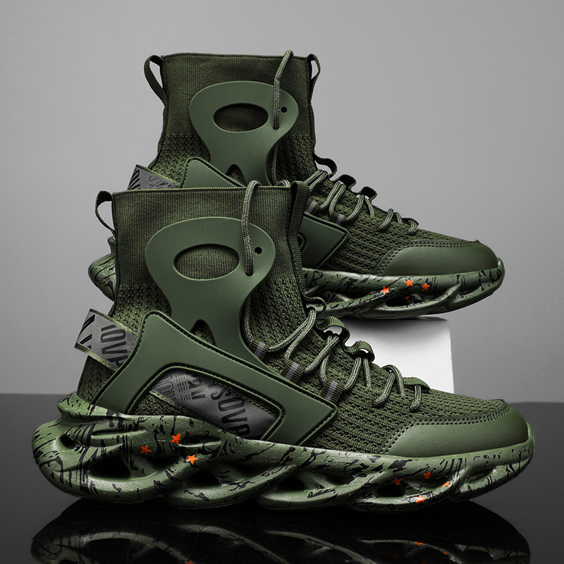 Camouflage Socks Men's High Top Elastic Fly Woven Sleeve Foot Designer Shoes 2025 New Graffiti Sports Shoes Trendy Men's Basketball Shoes