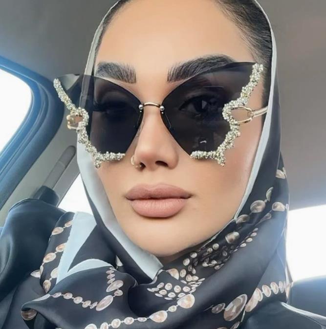 New butterfly shape diamond-rimless sunglasses female fashion personality exaggerated sunglasses