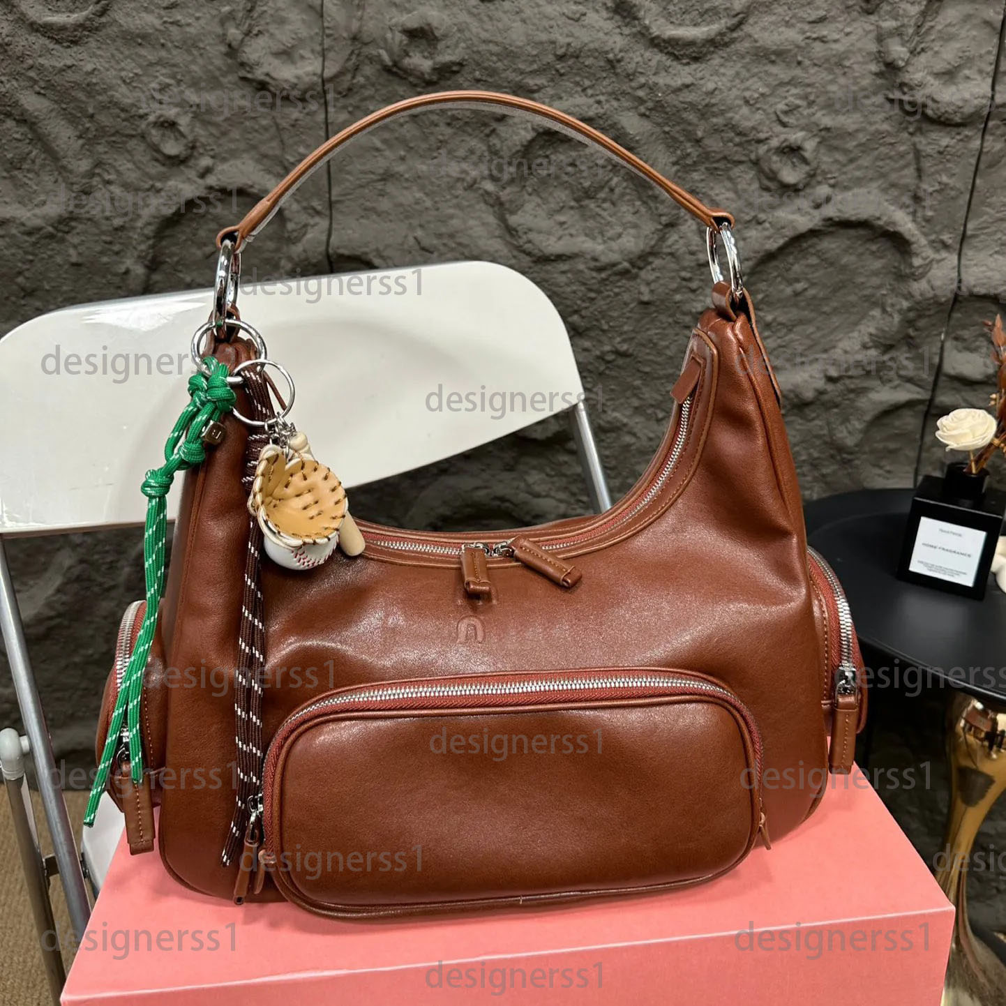 High quality designer bag Ladies Handbag Shoulder bag Vintage Motorcycle Bag High quality Real cowhide luxury handbag Boys new handbag tote bag bb