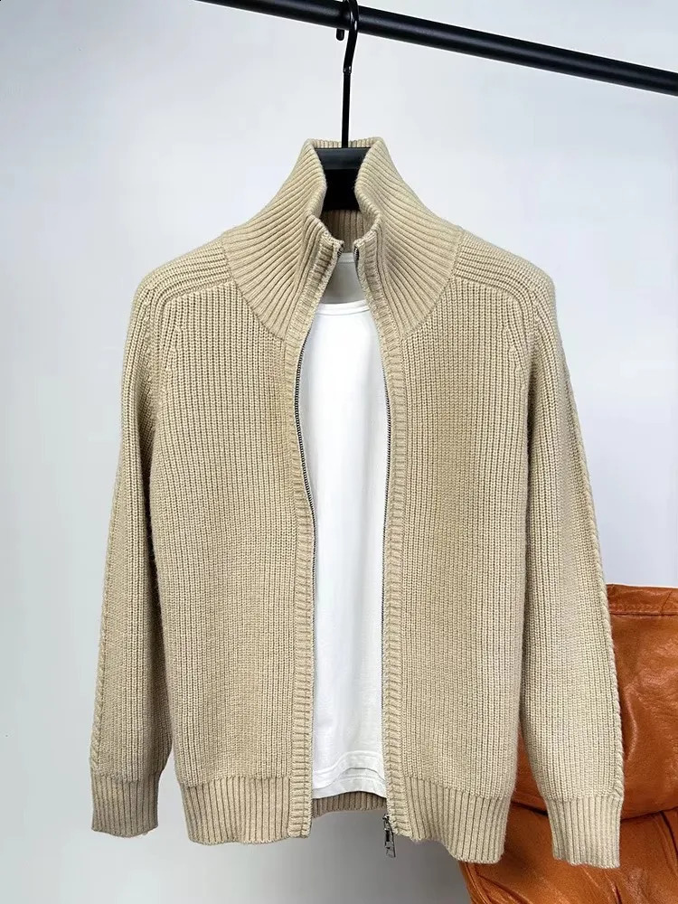 Advanced zipper sweater mens winter casual Korean trend solid color cardigan wool thick warm knit jacket 250311