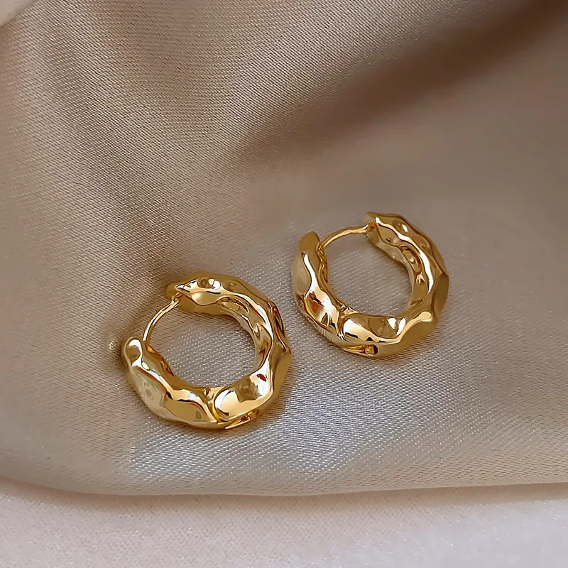 S925 silver needle earrings for women, round oval, light luxury, versatile, simple temperament, retro metal geometric earrings