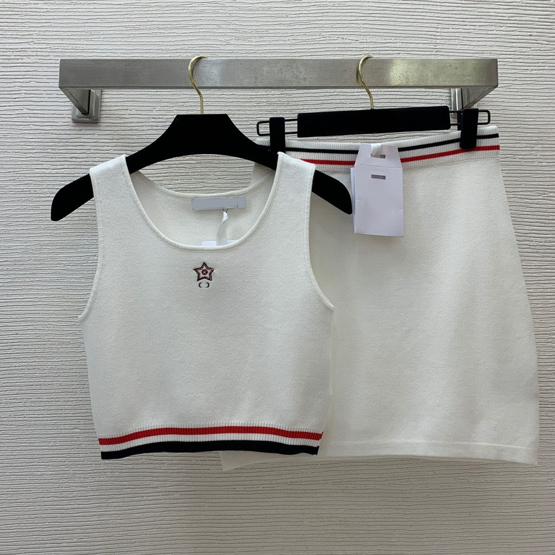 2025 Summer White Knitting Women's Suits Designer Knitting Tops And Skirts Milan Runway Striped Letter Embroidery Women's Two Pieces Sets 31405