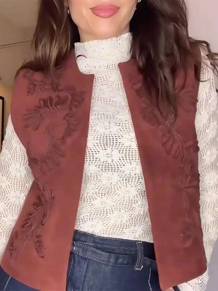 Elegant Embroidery Wer O-Neck Vest Women Casual Loose Sleeveless Waistcoat Female Spring Chic High Street Outwear Tops