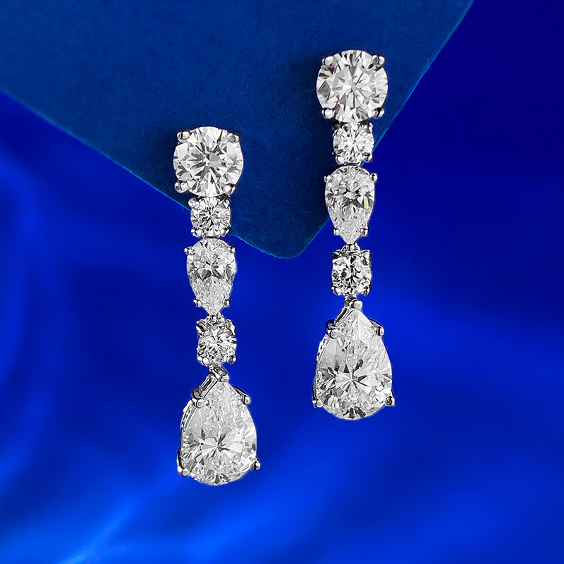 2025 Sparkling Top Sell Dangle Earrings Luxury Jewelry Real 100% 925 Sterling Silver Water Drop White Moissanite Diamond Gem Lady Women Long Earring G