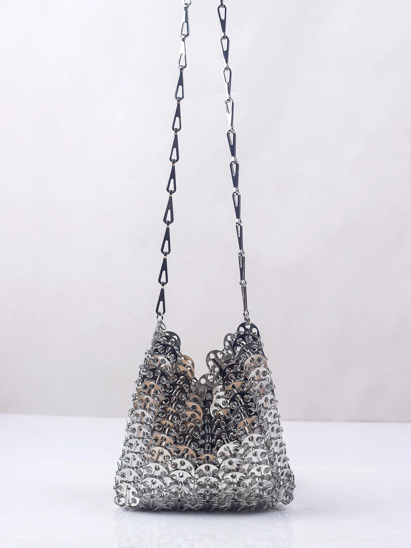 metal sequins with large capacity mobile phone crossbody chain bag DIY handmade bag for womens fashion trend 250312