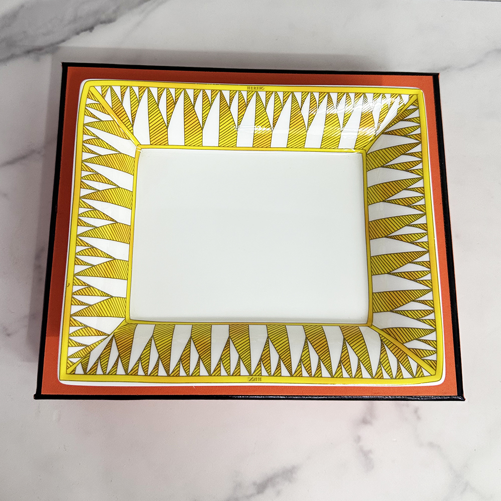 Plate Tray Photo Jewelry Display Candle Cake Dessert Organizer Irregular Plaster Storage Dish Aroma Props Ornaments Ceramic