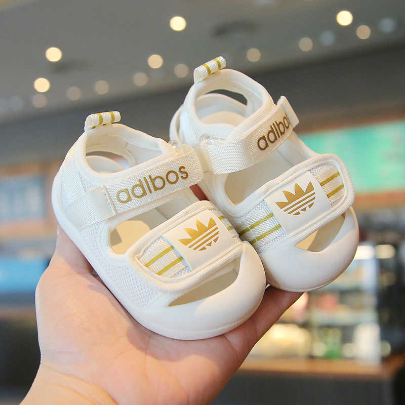Sandals Baby soft soled breathable walking shoes 0-3 years old 2 babys toe cap anti kick sandals for boys and girls summerY2503151LK6